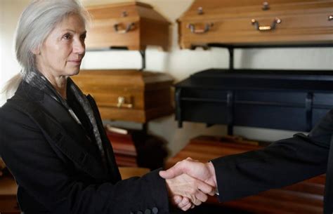 12 Nonprofit Organizations That Help With Funeral .